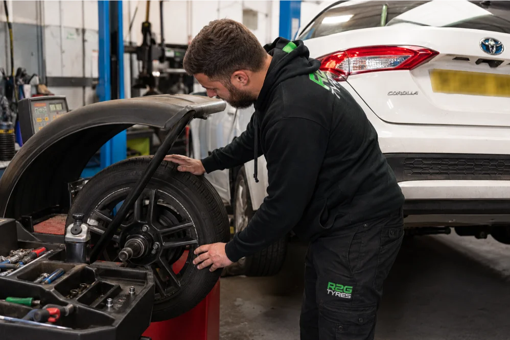 Toyota Corolla Wheel Balancing Final Quality Check